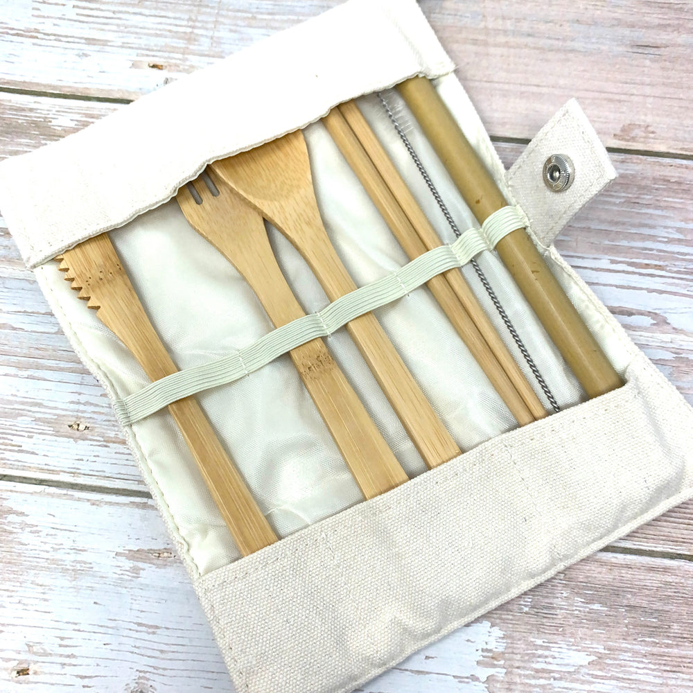  beige cotton pouch for reusable cutlery set made of bamboo