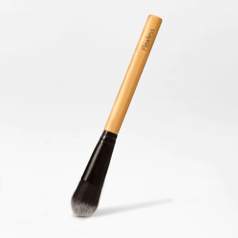 A Classic Foundation Brush from Flawless