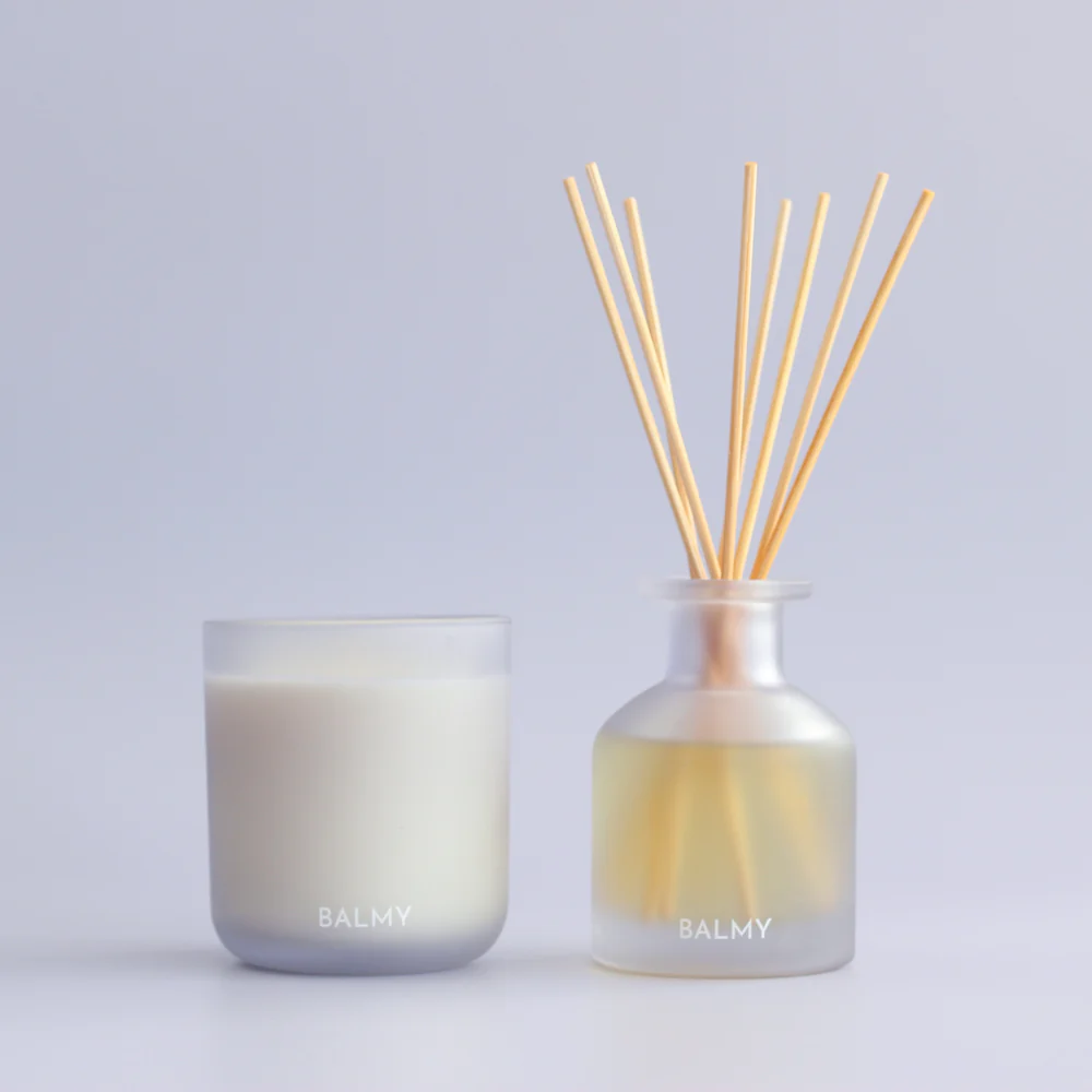 reed diffuser dusky skies - warm, comforting, smoky by Balmy