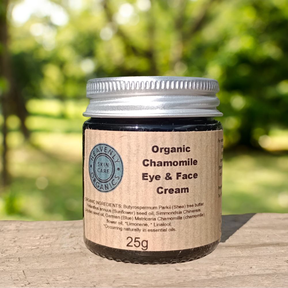 organic chamomile face lotion in 25g jar made by heavenly organics