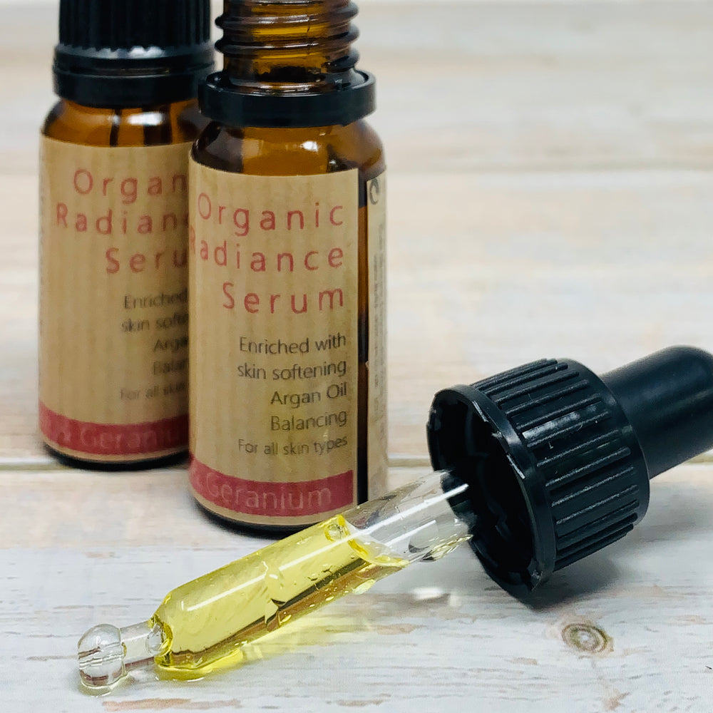 organic radiance serum with argan oil and geranium
