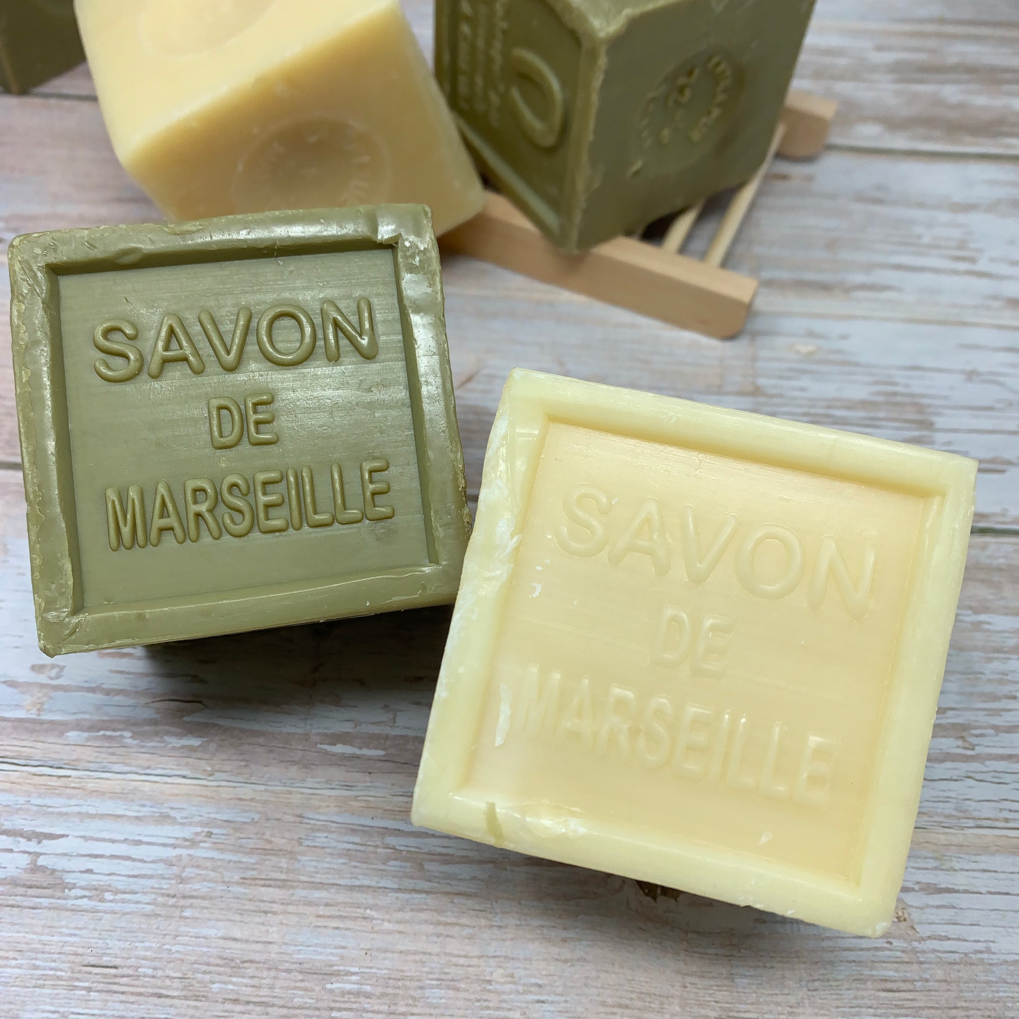 savon de marseille natural and olive cubes