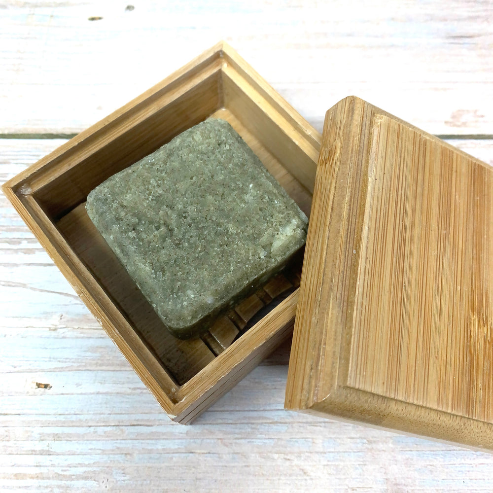 2-in-1 bamboo shampoo dish with lid